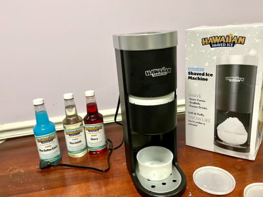 Fun Times With Hawaiian Shaved Ice Home Pro Shaver  #HSIHoliday #ad