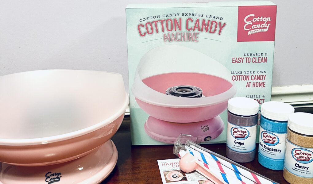 Make Cotton Candy At Home With Your Own Cotton Candy Express Machine  #CottonCandyGifts #Ad